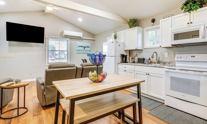 Laketon Maison | 4 Mi to Honeywell Center - Cozy Wabash Home