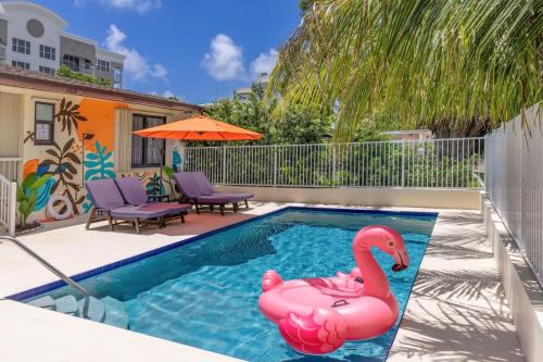 Deerfield Beach Maison | 4-min Walk to Beach Pool Tiki Canal Boat Dock