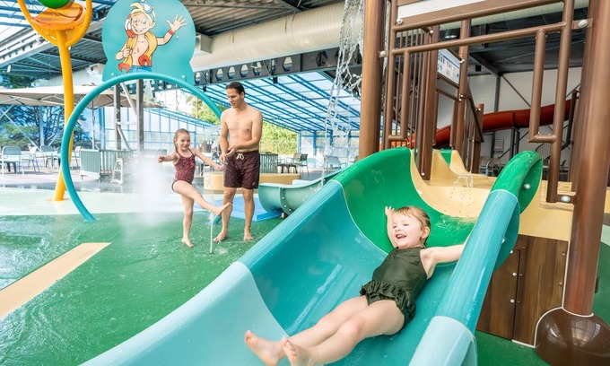 Ees Maison | 4-person toddler mobile home in the holiday park Landal Het Land van Bartje