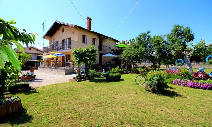 Antonci Copropriété | 4 persons, quiet area, garden, private parking