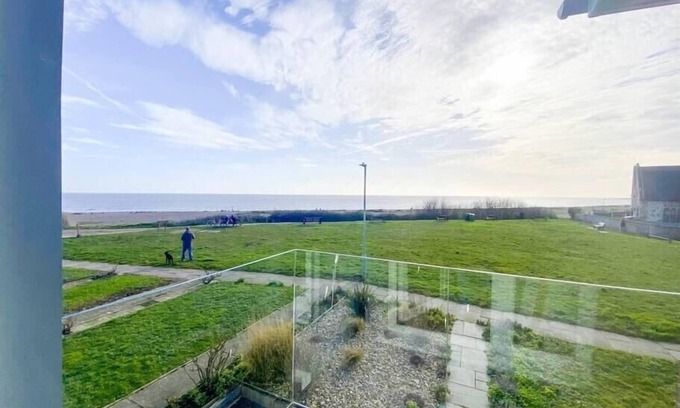 Pakefield Maison | 4 Sea View Walk, Pakefield