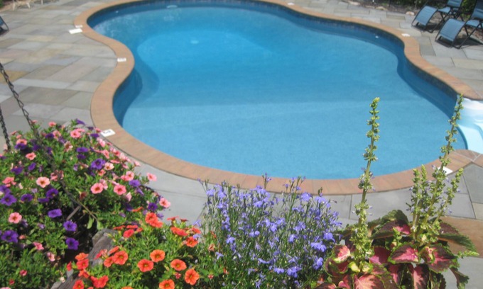 Hensonville Maison | HOTTUB ATTEND, VENEZ VOIR LE FOLIAGE DE L’AUTOMNE DANS LES GRANDES MONTAGNES DE CATSKILL