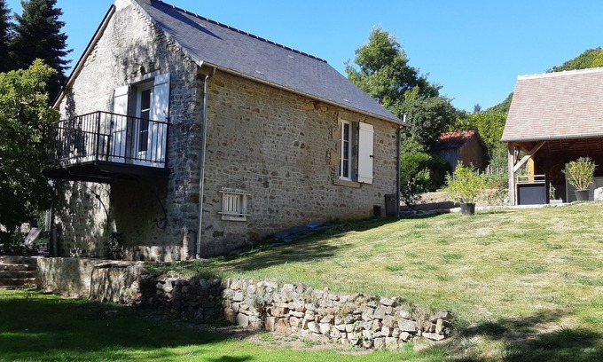 Saint-Leonard-des-Bois Maison | Location de meublé de tourisme 4 étoiles à Saint Léonard des Bois