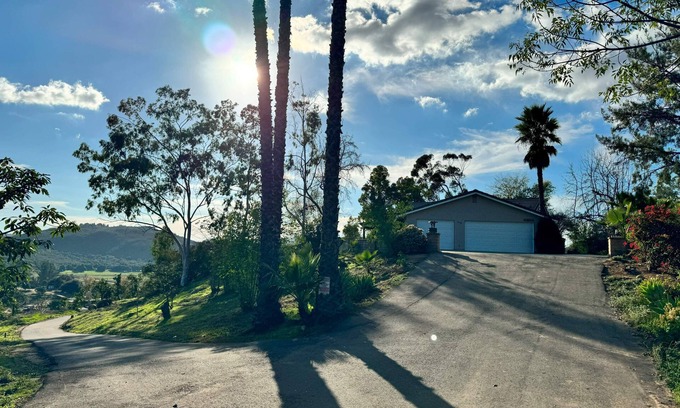 Escondido Autre | 40 Acre Ranch 5BR Mountain Top W/D Hiking