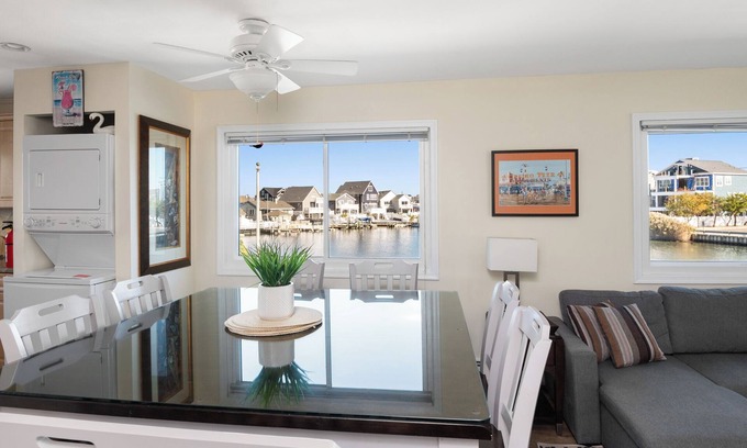 Seaside Heights Villa | WATERFRONT 2ndFl Sky Villa w Full Itinerary ON-SITE Jacuzzi, kayak, Arcade, Dock