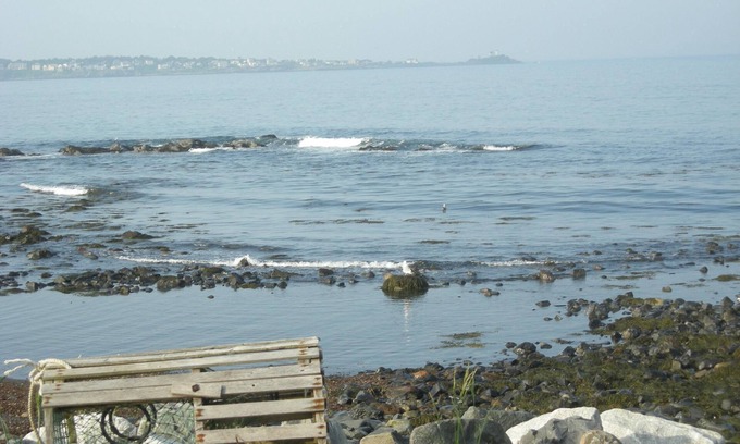 York Harbor Maison | Situé à 40 'de l'océan! Une vue panoramique sur le littoral et les phares!