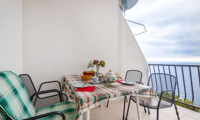 Bratus Appartement | 40 m² Appartement ∙ 1 chambre ∙ 4 personnes