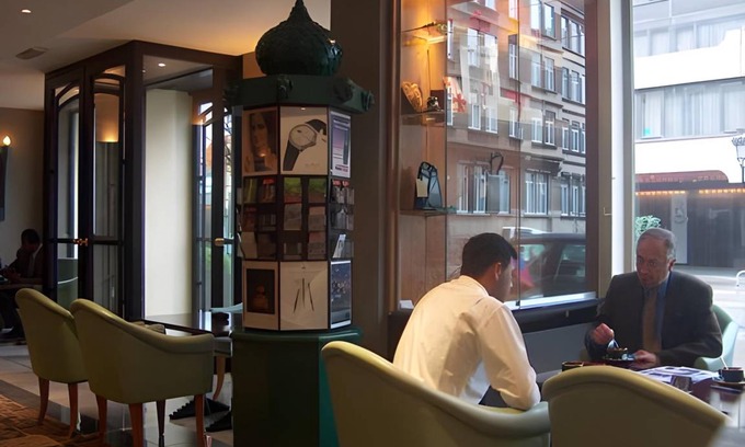 Saint-Josse-ten-Noode Hôtel | 40 m² Hôtel ∙ 127 personnes