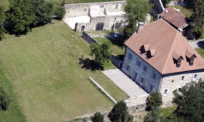 Thusel Autre | 400 euros/ nuit Maison forte du XIIe
