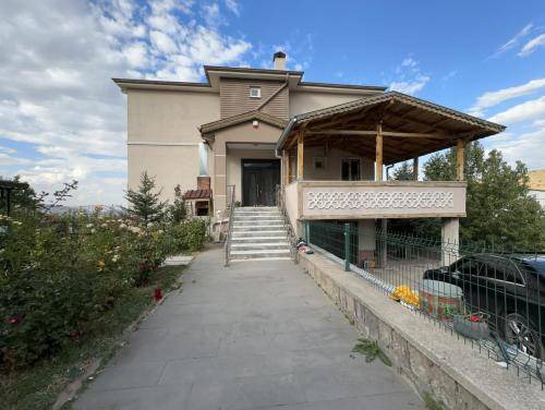 Hacilar Villa | 400 m² Villa ∙ 1 chambre ∙ 8 personnes