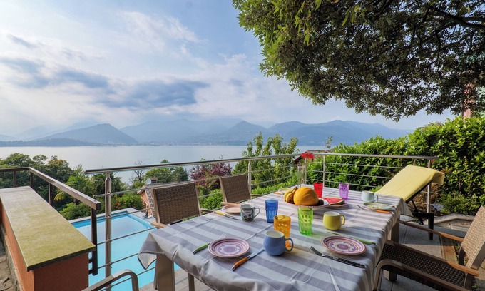 Cerro Maison | 4½-room semi-detached house with pool and air conditioning