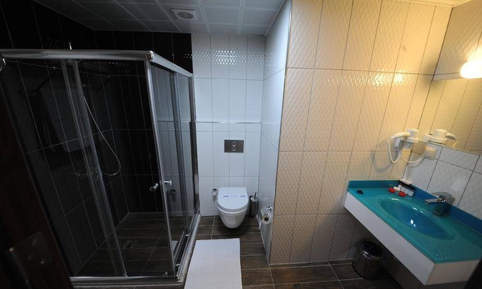 Usak Hôtel | 42 m² Hôtel ∙ 8 personnes