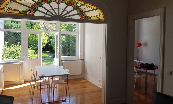 Sint-Agatha-Berchem Station Balnéaire | 428 m² Chambre privée ∙ 1 chambre ∙ 1 personne