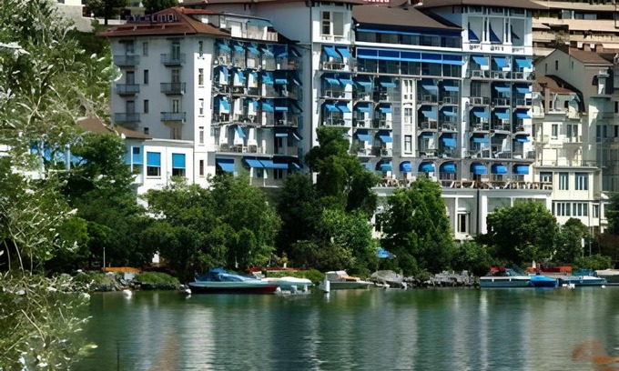 Montreux Hôtel | 43 m² Hôtel ∙ 10 personnes