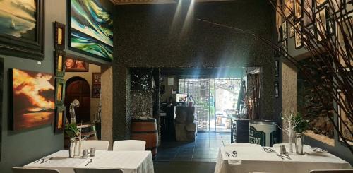 Ermelo Maison | 44 on Ennis Guest Lodge and Restaurant -