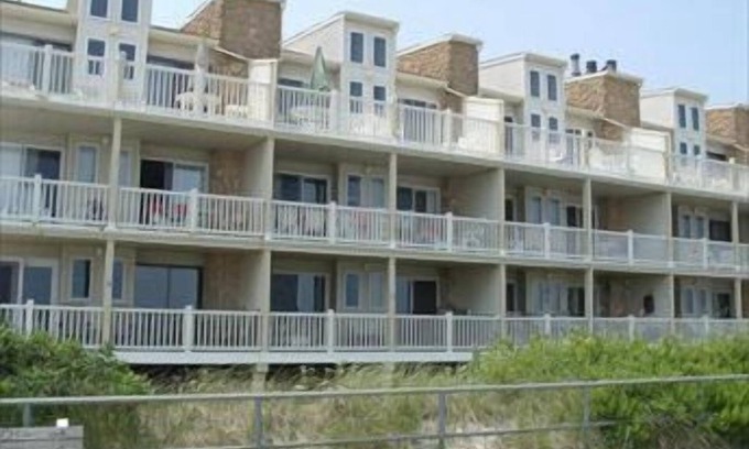 Sea Isle City Copropriété | 4400 Beach, Unit:105