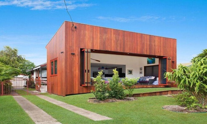 Currimundi Maison | 46 Gothic Parade Currimundi QLD