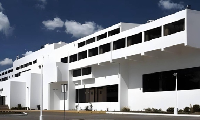 Puno Hôtel | 46 m² Hôtel ∙ 127 personnes