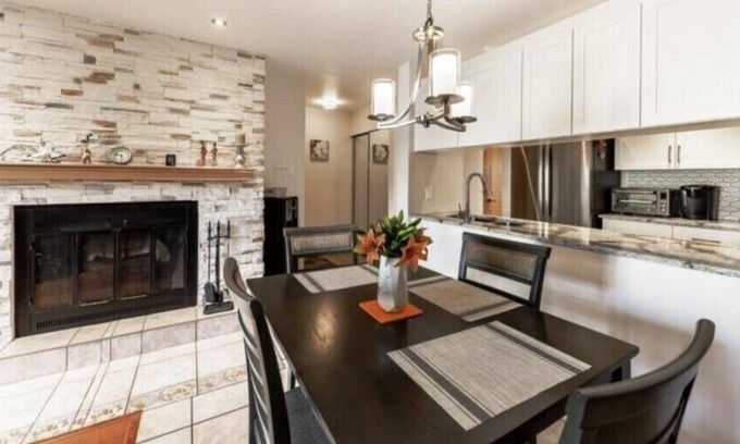 Tetreaultville Appartement | #461 Cozy & Confy Condo Near Metro Honore-Beaugrand