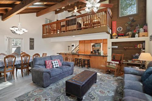 Overlook Park Maison | 4br 2 Bath home in 2 Landrise