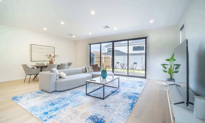 Ashburton Maison | 4BR Brand new Townhouse in Ashburton Shopping Golf