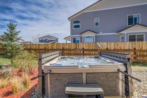 Peyton Maison | 4BR Hot Tub Pool Table, Ping Pong, Foosball!