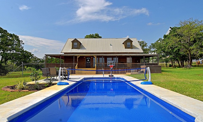 Caldwell County Cabine | 4D Guest Ranch~Large private pool with volley ball and basket ball nets