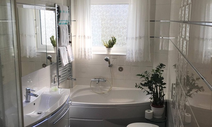 Emden Appartement | Appartement 5 * Cattaleya