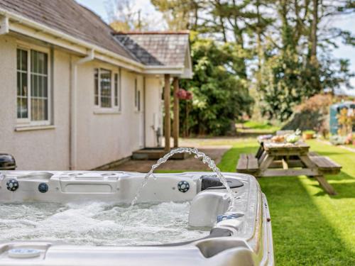 Newquay Maison | 5 Bed in Newquay 46489