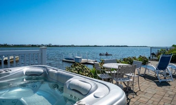 Beach Haven Maison | 5 bedroom accommodation in High Bar Harbor