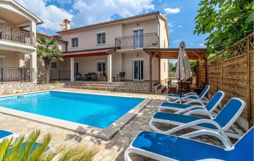 Vinez Maison | 5 Bedroom Cozy Home In Labin