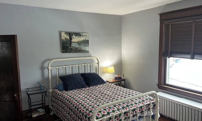 O'Hara Township Maison | 5-bedroom Home Sleeps 10 Close to Oakmont, Downtown, Oakland