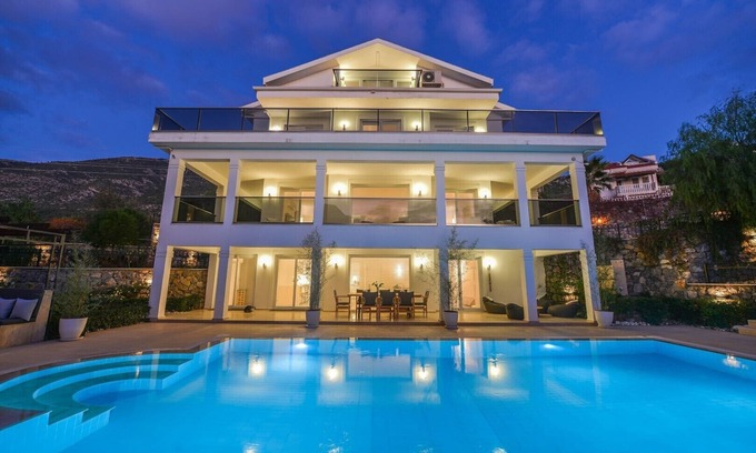 Oludeniz Villa | Villa de luxe de 5 chambres avec piscine privée et jardin à oludeniz