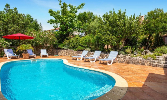 Skrbcici Maison | Magnifique maison à Pinezici avec Wi-Fi