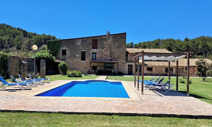 Horta de Sant Joan Villa | 5 bedroom Villa with Large Pool and Garden in southern Catalonia
