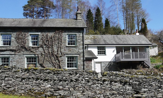 Chapel Stile Cottage | 5 chambres, 5 salles de bains, 2 salons et vue sur la montagne depuis chaque chambre!