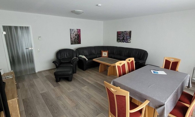 Kommern Appartement | 5-bett-ferienwohnung Dusche/wc, 2 Schlafräume - Ferienwohnung Eule