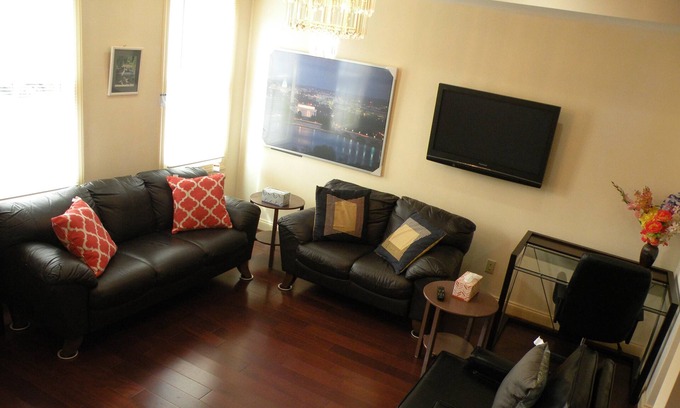 Capitol Hill Maison | 5 BR 4 BA - un bloc de permis de stationnement gratuit de la Bibliothèque du Congrès - Capitol Hill