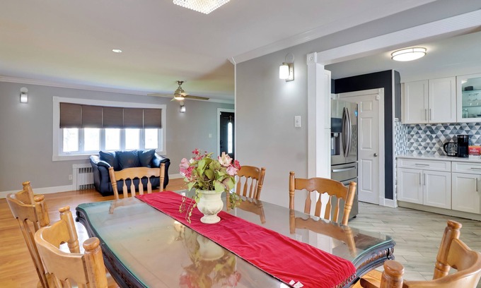 Hillside Maison | 5 Mi to Dtwn Newark: Hillside Vacation Rental