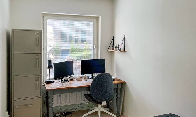 Vaster Appartement | 5 Min Walk Eurovision Hyllie