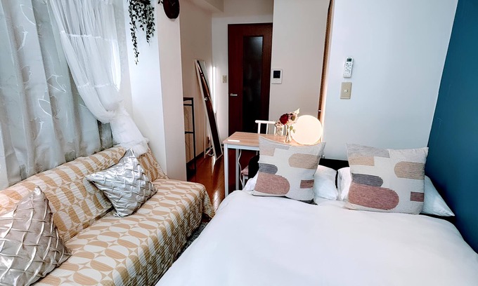 Ebisu Appartement | 5 min walk to Hiroo, 10 min to Ebisu, 15 min by train to Shibuya and Ginza.