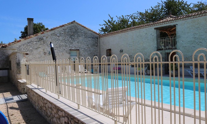 Penne-d'Agenais Autre | A 5mn du village médiéval,classé plus beau village de france,maison climatisée,