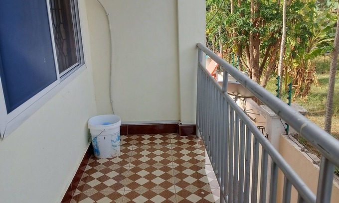 Mwanza Appartement | 5 minutes to town ! Isamilo, Two bedroomed furnished apartment!
