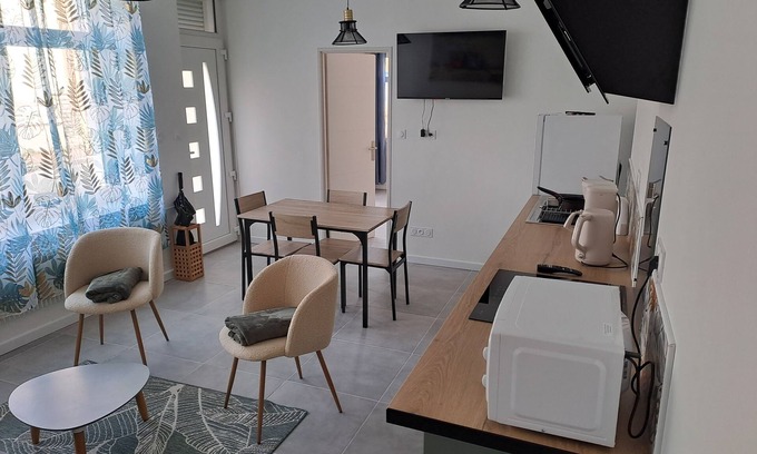 Bleriot-Plage Appartement | A 5 minutes à pied de la plage de blériot-plage! appartement rez de chaussée.
