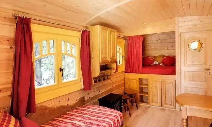 Dienne Cabine | Roulotte 5 Personnes