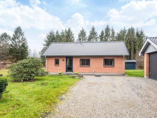 Bording Maison | 5 person holiday home in Bording-By Traum
