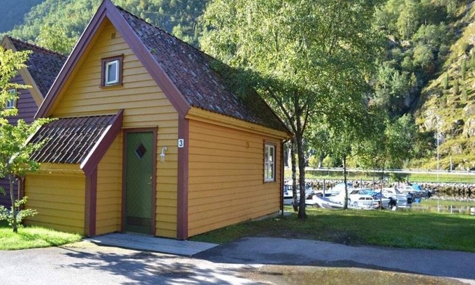 Laerdal Maison | 5 person holiday park home in Lærdal
