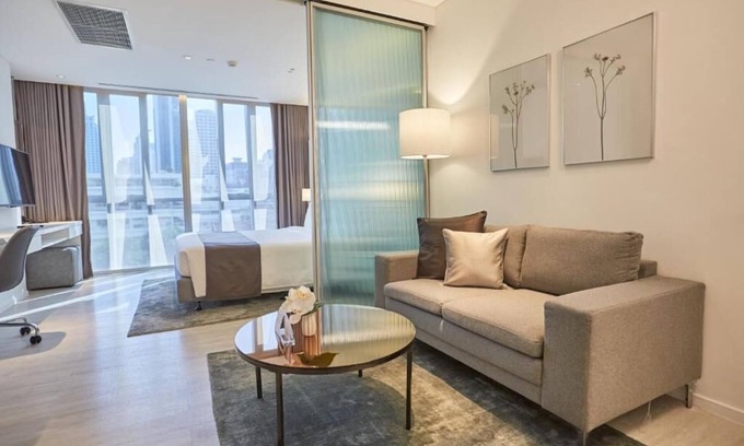 Nana Copropriété | 5 star /Asoke/ Serviced /Monthly