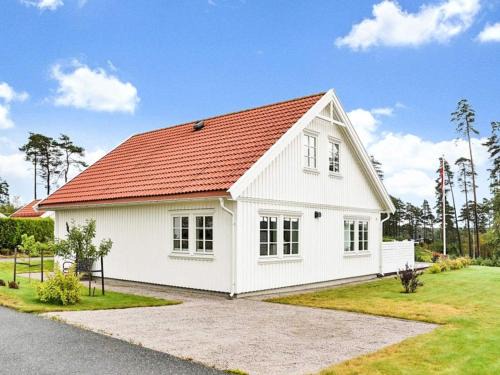 Manstad Maison | 5 star holiday home in ENGELSVIKEN