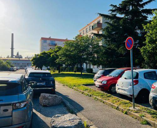 Feyzin Appartement | 50 m² Appartement ∙ 4 personnes